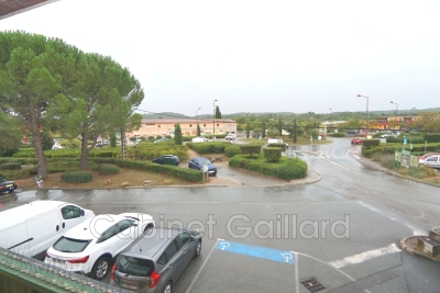 Commerce à vendre à CALLIAN   - 122 m² 