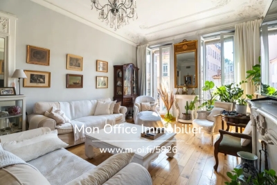 Appartement à vendre à MARSEILLE 6EME  - 5 pièces - 125 m² 