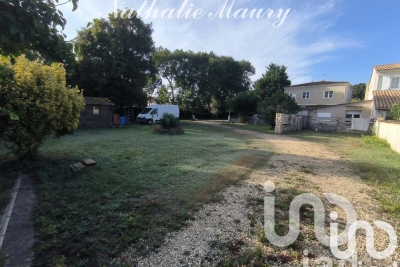 Maison à vendre à L EGUILLE  - 6 pièces - 180 m² 