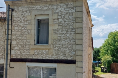 Maison à vendre à PINEUILH Sainte-Foy-la-Grande - 4 pièces - 154 m² 