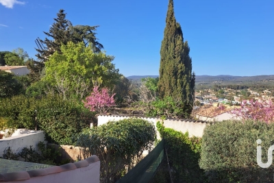 Maison à vendre à LE BEAUSSET  - 4 pièces - 112 m² 