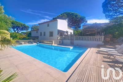 Maison à vendre à STE-MAXIME  - 5 pièces - 207 m² 