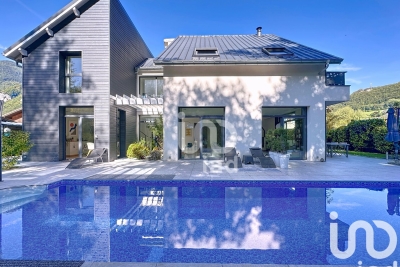 Maison à vendre à FAVERGES  - 7 pièces - 198 m² 