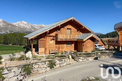 Maison à vendre à DEVOLUY  - 5 pièces - 143 m² 