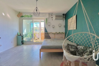 Appartement à vendre à ST-MANDRIER-SUR-MER  - 1 pièces - 23 m² 