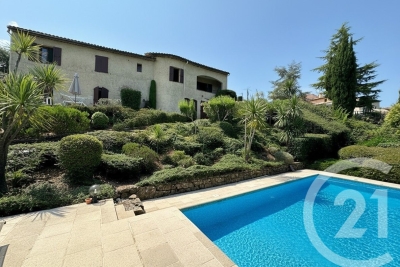 Maison &agrave; vendre &agrave; LE ROURET  - 6 pi&egrave;ces - 194 m&sup2; 