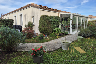 Maison à vendre à ST LAURENT DE LA PREE  - 3 pièces - 77 m² 