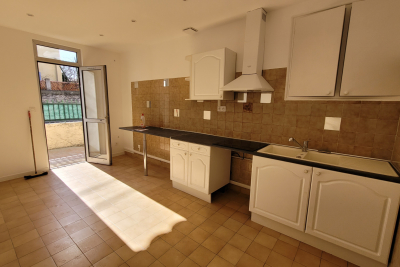 Appartement à louer à TOULON  - 2 pièces - 50 m² 