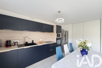 Maison à vendre à BASSENS Sainte-Foy-la-Grande - 4 pièces - 89 m² 