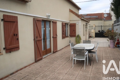 Maison à vendre à ARGENTEUIL  - 5 pièces - 101 m² 