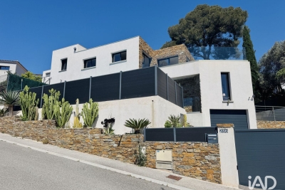 Maison à vendre à LA GARDE  - 4 pièces - 150 m² 