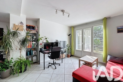 Appartement à vendre à ST-MARTIN-D'HERES  - 3 pièces - 52 m² 