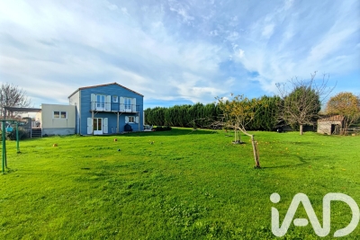 Maison à vendre à BORDS  - 4 pièces - 158 m² 