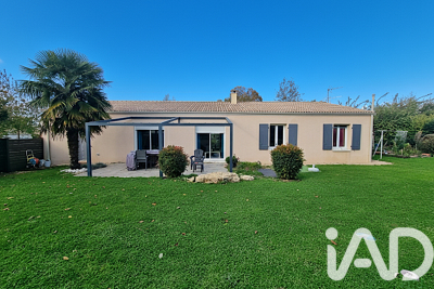 Maison à vendre à AIRGONDIGNE  - 6 pièces - 117 m² 