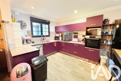 Maison à vendre à RUSSANGE Cites Sainte-Fontaine Hochwald Reumeaux - 7 pièces - 146 m² 