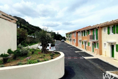 Parking/Garage à vendre à La Garde-Freinet   14 m² 
