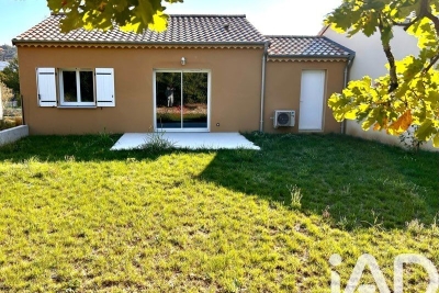 Maison à louer à RUOMS  - 3 pièces - 59 m² 