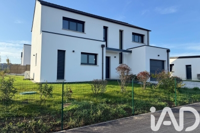 Maison à vendre à ST JEAN BREVELAY Zone Rurale - 7 pièces - 130 m² 