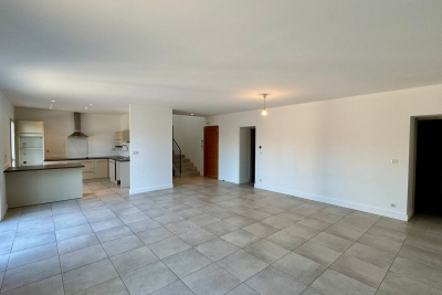 Maison à vendre à VENTABREN  - 5 pièces - 137 m² 