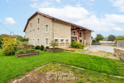 Maison à vendre à OYONNAX  - 9 pièces - 541 m² 