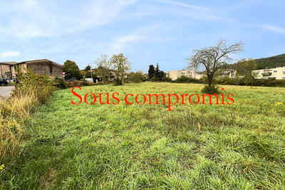terrain &agrave; vendre &agrave; LE TEIL   - 700 m&sup2; 