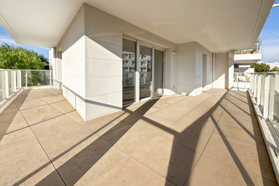 Appartement à louer à LES BAUMETTES  - 4 pièces - 82 m² 