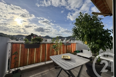 Appartement à vendre à VALLAURIS  - 3 pièces - 70 m² 