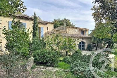 Maison à vendre à CASTILLON-DU-GARD  - 5 pièces - 185 m² 