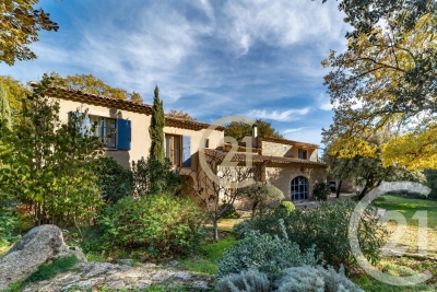 Maison &agrave; vendre &agrave; CASTILLON-DU-GARD  - 5 pi&egrave;ces - 185 m&sup2; 