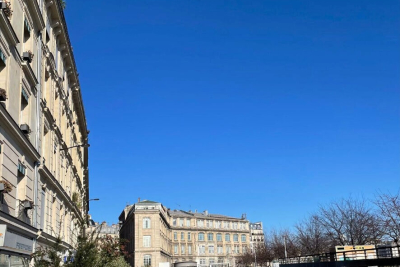 Appartement à vendre à PARIS 10EME  - 4 pièces - 72 m² 