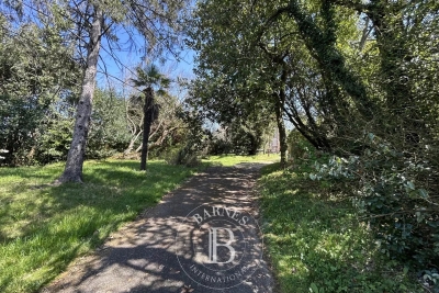 Maison &agrave; vendre &agrave; BIARRITZ  - 12 pi&egrave;ces - 312 m&sup2; 