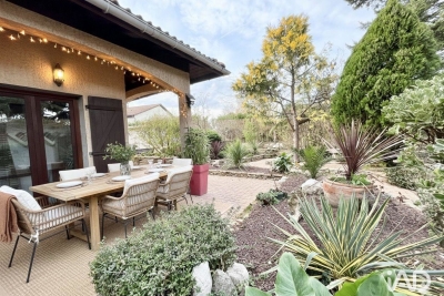 Maison à vendre à VERNAISON  - 7 pièces - 153 m² 