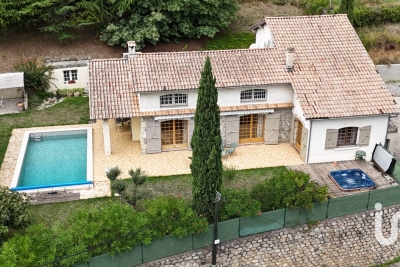 Maison à vendre à MERCUER  - 9 pièces - 173 m² 