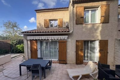 Maison à vendre à SIX-FOURS-LES-PLAGES  - 6 pièces  
