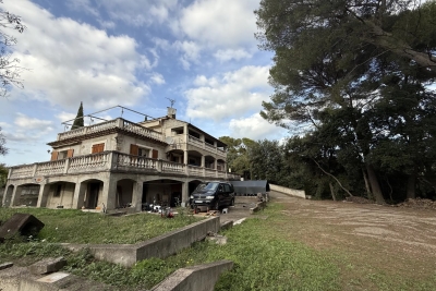 Maison à vendre à MOUGINS   - 400 m² 