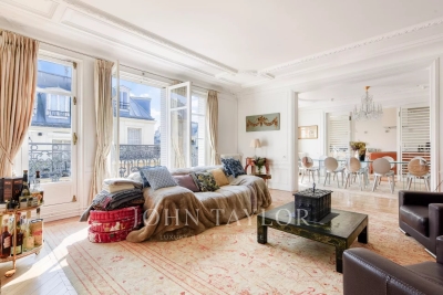 Apartment for sale in PARIS 16EME Porte Dauphine 1 - 8 rooms - 329 m² 