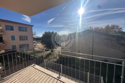 Appartement à vendre à PLAN-DE-LA-TOUR Ecarts - 3 pièces - 67 m² 