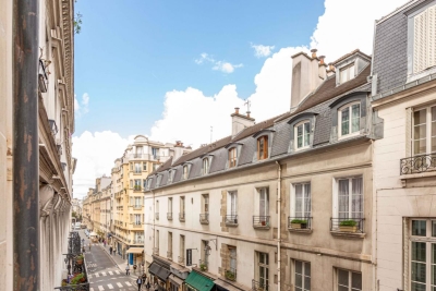 Appartement à vendre à PARIS 4EME Champs Elysees 1 - 1 pièces - 43 m² 