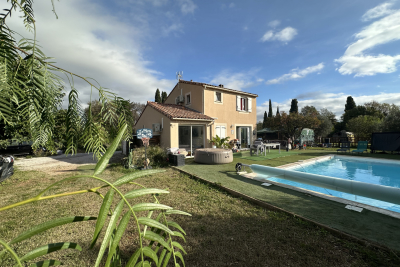 Maison à vendre à SOLLIÈS-VILLE  - 5 pièces - 103 m² 