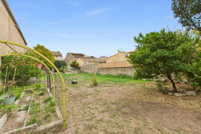 Maison &agrave; vendre &agrave; MARCORIGNAN  - 7 pi&egrave;ces - 250 m&sup2; 