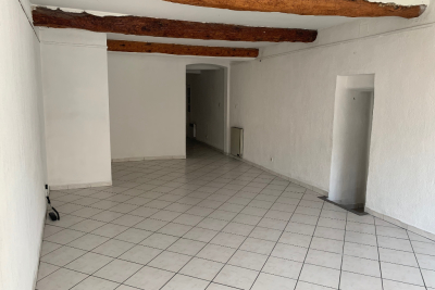Commerce à louer à LES MILLES  - 2 pièces - 55 m² 