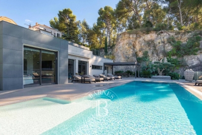 Maison &agrave; vendre &agrave; MARSEILLE 12EME Vaufreges-Leon Lachamp - 7 pi&egrave;ces - 480 m&sup2; 