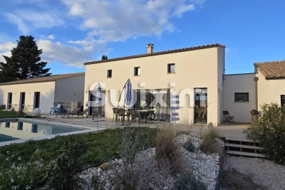 Maison &agrave; vendre &agrave; MALAUCÈNE  - 6 pi&egrave;ces - 180 m&sup2; 