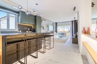 Appartement à vendre à CANNES La Source - 3 pièces - 65 m² 