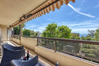 Appartement &agrave; vendre &agrave; NICE  - 1 pi&egrave;ces - 54 m&sup2; 