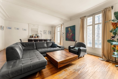 Appartement à vendre à PARIS 14EME Parc de Montsouris 3 - 6 pièces - 146 m² 