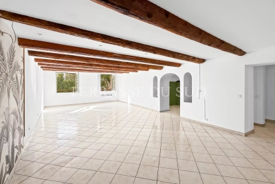 Appartement à vendre à MARSEILLE 2EME Pauriol-Vertus - 5 pièces - 144 m² 