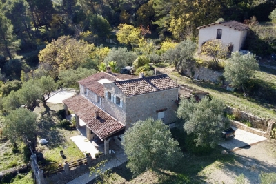 Maison &agrave; vendre &agrave; SEILLANS  - 6 pi&egrave;ces - 369 m&sup2; 