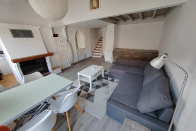 Appartement &agrave; louer &agrave; VENCE  - 2 pi&egrave;ces - 50 m&sup2; 