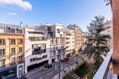 Appartement à vendre à BOULOGNE BILLANCOURT  - 4 pièces - 84 m² 